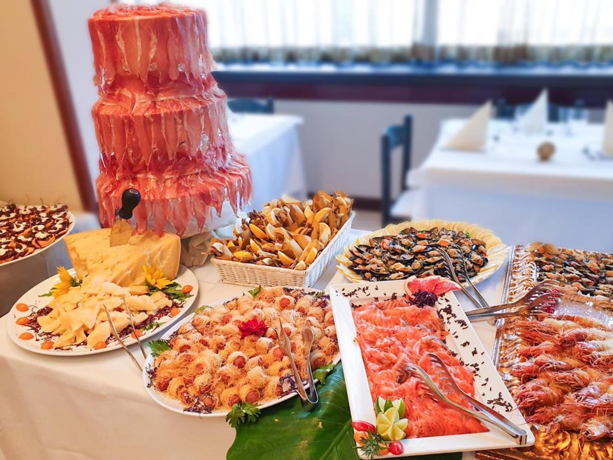 Hotel Caravelle Cesenatico Eksteriør billede