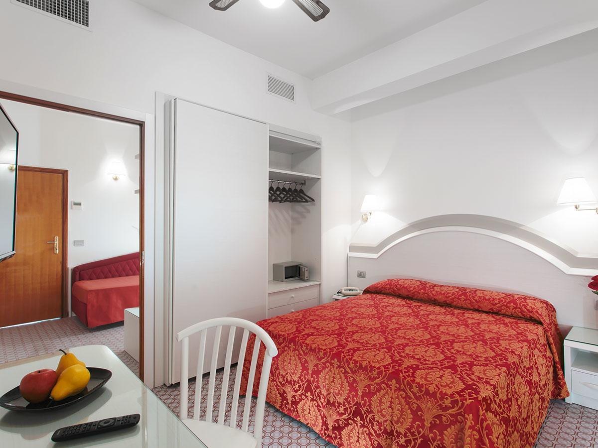 Hotel Caravelle Cesenatico Eksteriør billede